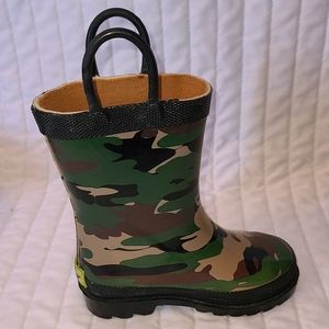 Western Cheif Boys boots size 6